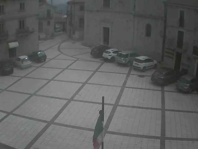 immagine della webcam nei dintorni di Acquaviva d'Isernia: webcam Pizzoferrato