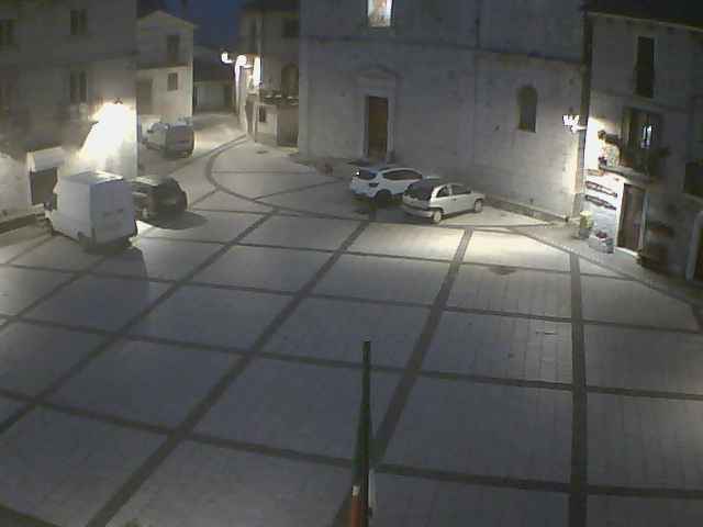 immagine della webcam nei dintorni di Schiavi di Abruzzo: webcam Pizzoferrato