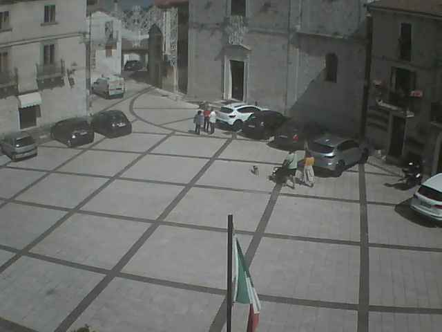 immagine della webcam nei dintorni di Acquaviva d'Isernia: webcam Pizzoferrato