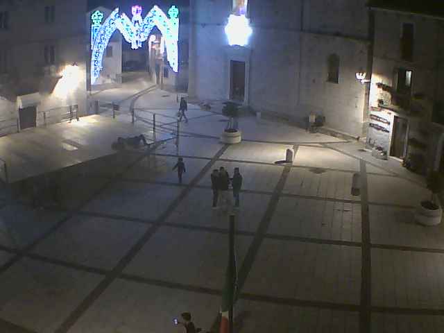 immagine della webcam nei dintorni di Pescopennataro: webcam Pizzoferrato